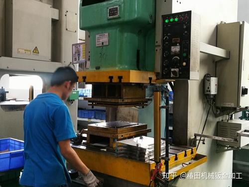 选择中山机柜加工厂为电子产品制造服务的核心优势